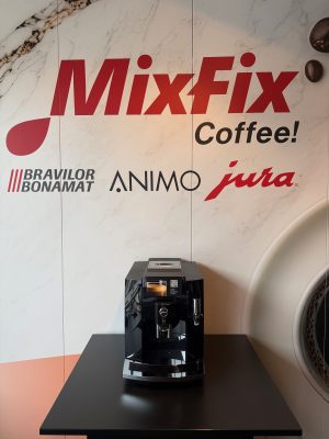 Jura E8 Piano Black (EC) - Black Friday Aanbieding