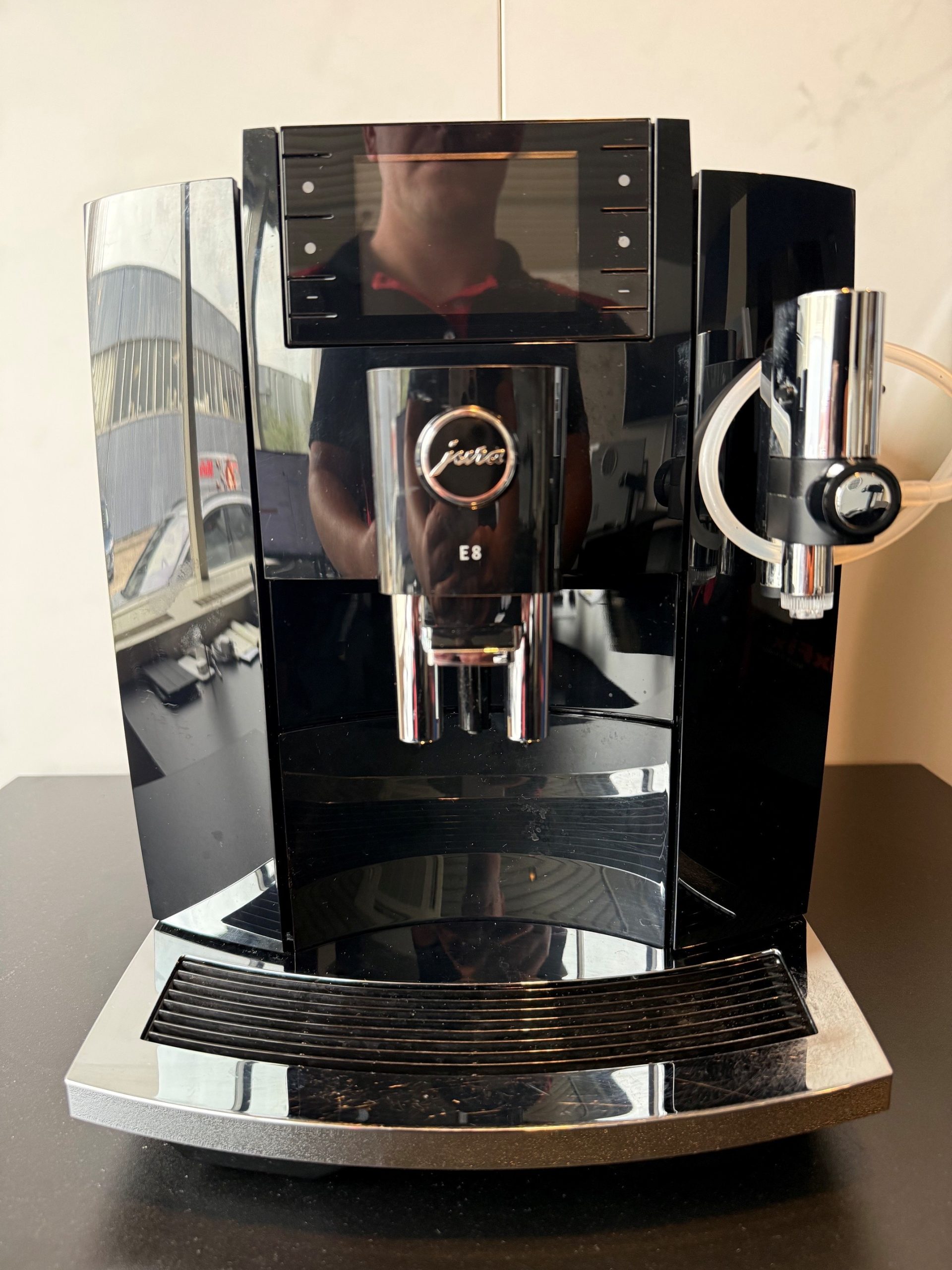 Jura E8 Piano Black (EC) Refurbished 2024 - Volautomatische koffiemachine - Afbeelding 2