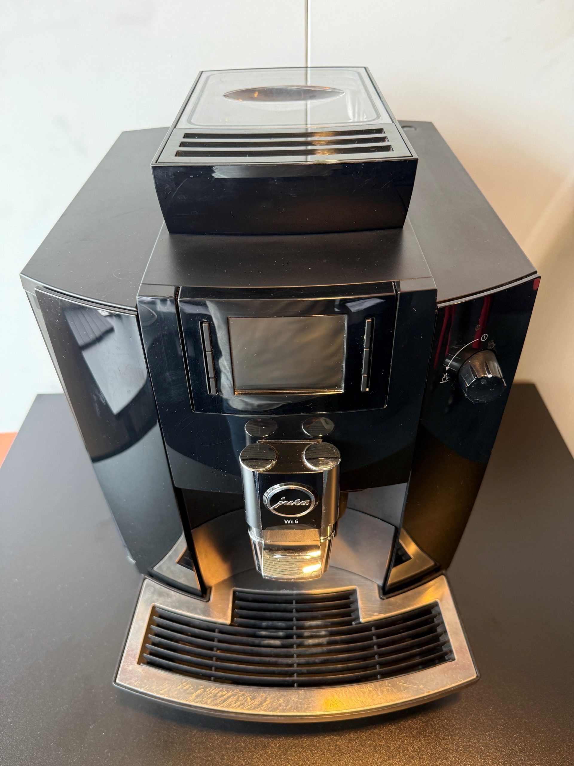 Jura WE6 Piano Black Refurbished - Professionele Koffiemachine Bonen - Afbeelding 2